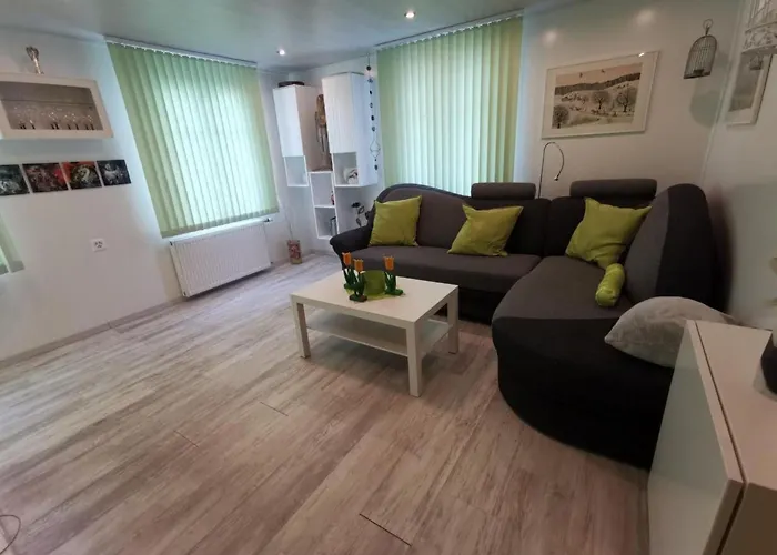 Im Fuerstenland 1-og By Interhome *